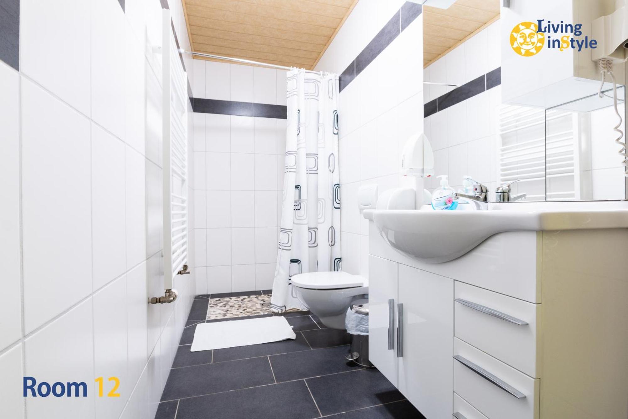 Living Instyle Apartment Krems an der Donau Room photo